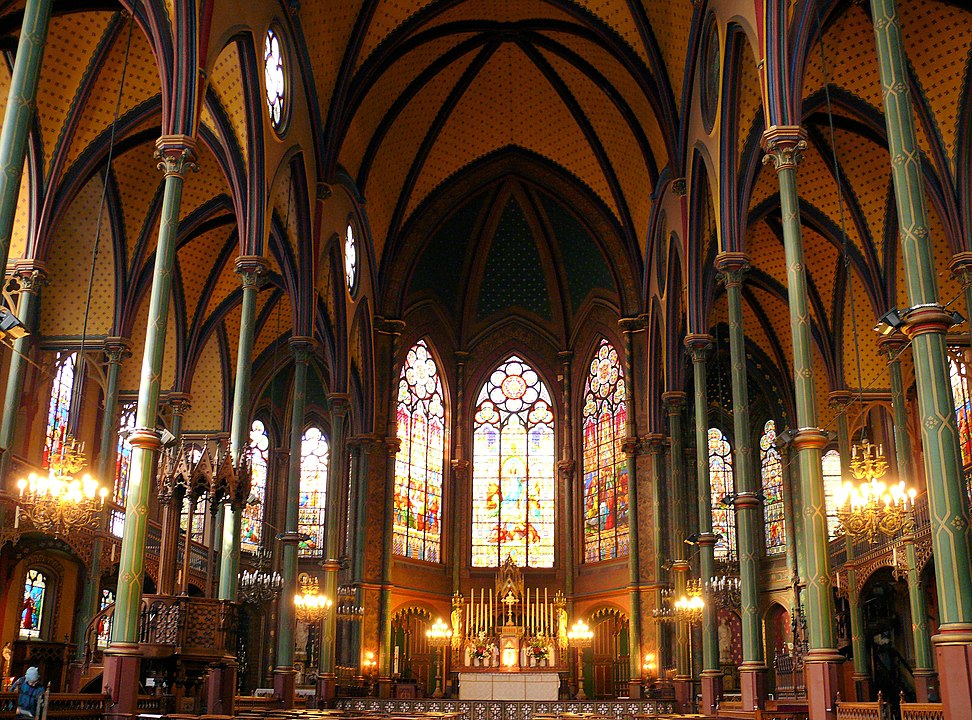 Saint-Eugene-Sainte-Cecile interior of the church